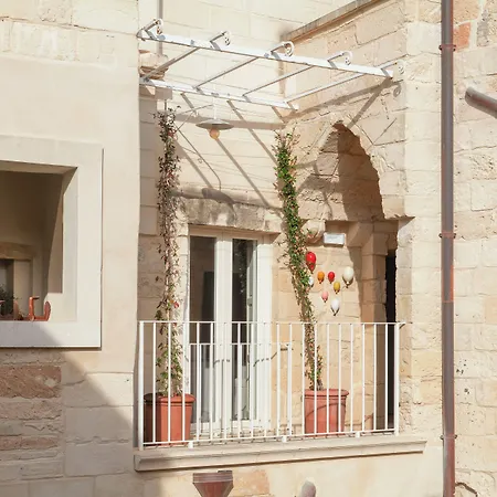Palazzo Sant'anna מלון לצ'ה