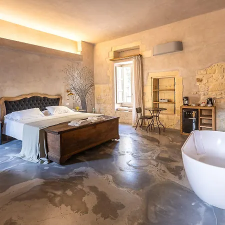 Hotel Palazzo Sant'anna 5*